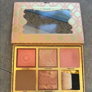 Benefit Blush Palette with Gold and Pink Hues